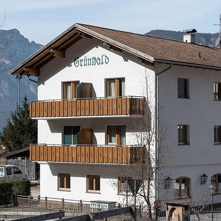 Hotel Gruenwald Salorno Exteriér fotografie