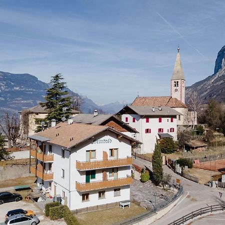 Hotel Gruenwald Salorno Exteriér fotografie