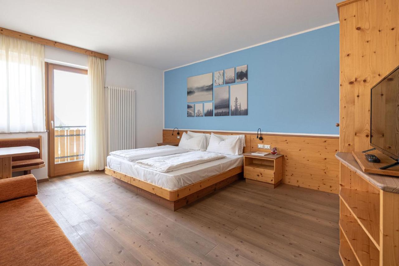 Hotel Gruenwald Salorno Exteriér fotografie