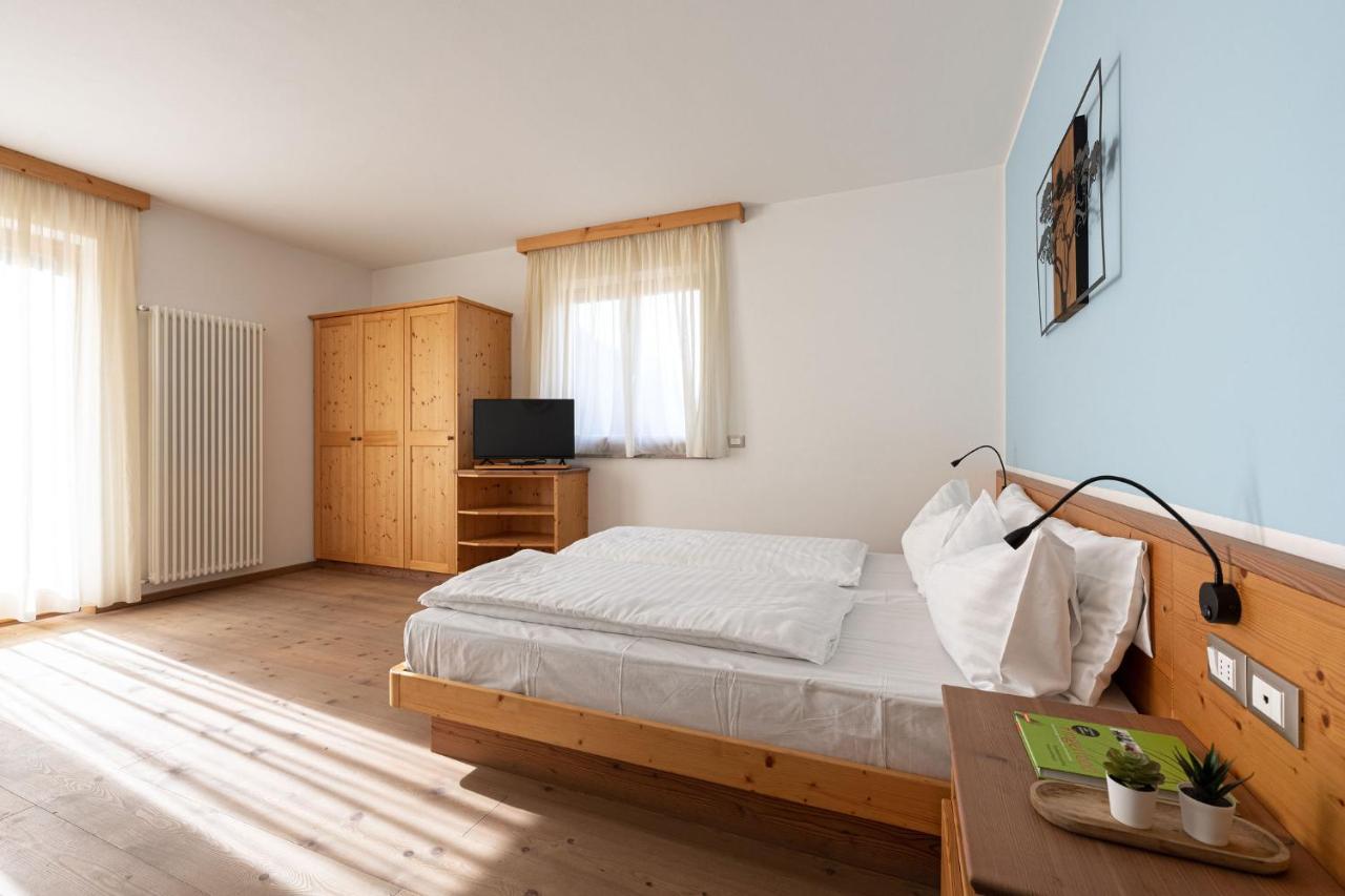 Hotel Gruenwald Salorno Exteriér fotografie