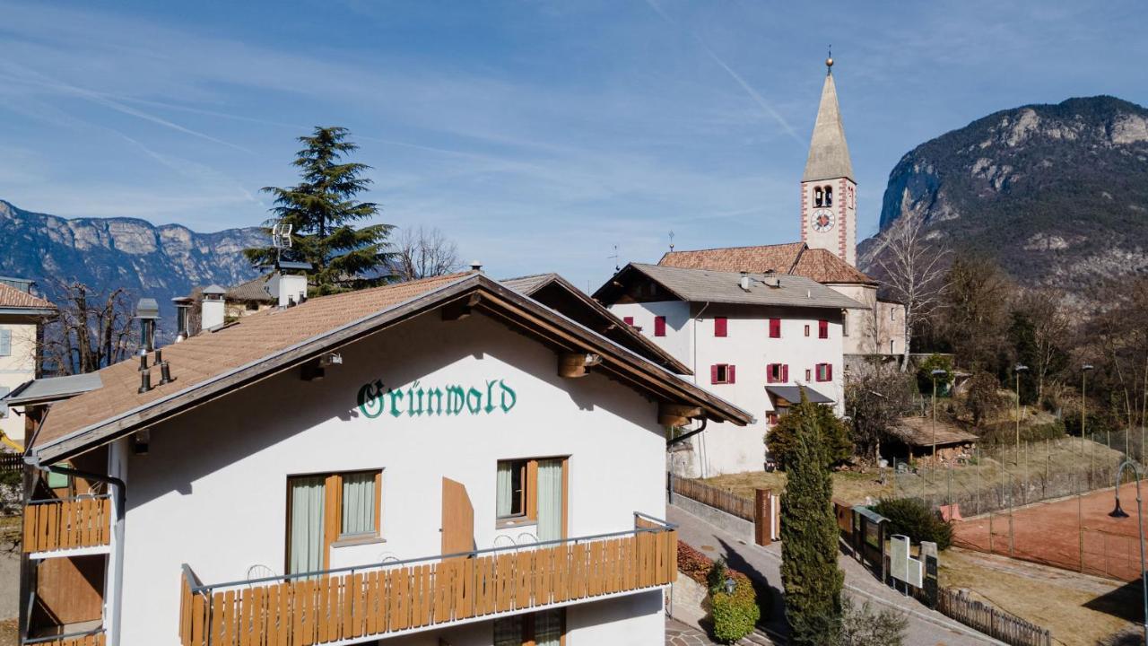 Hotel Gruenwald Salorno Exteriér fotografie