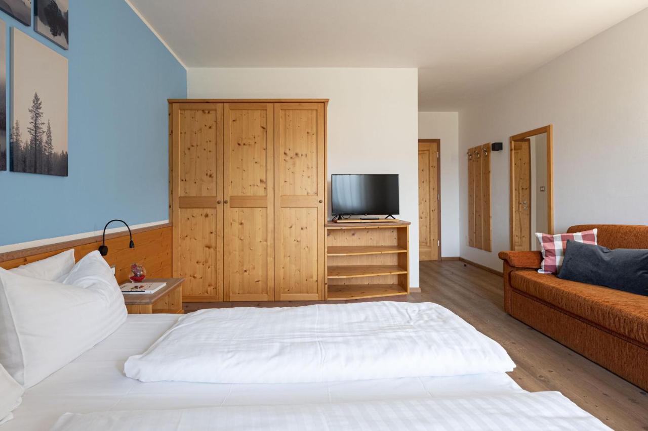 Hotel Gruenwald Salorno Exteriér fotografie