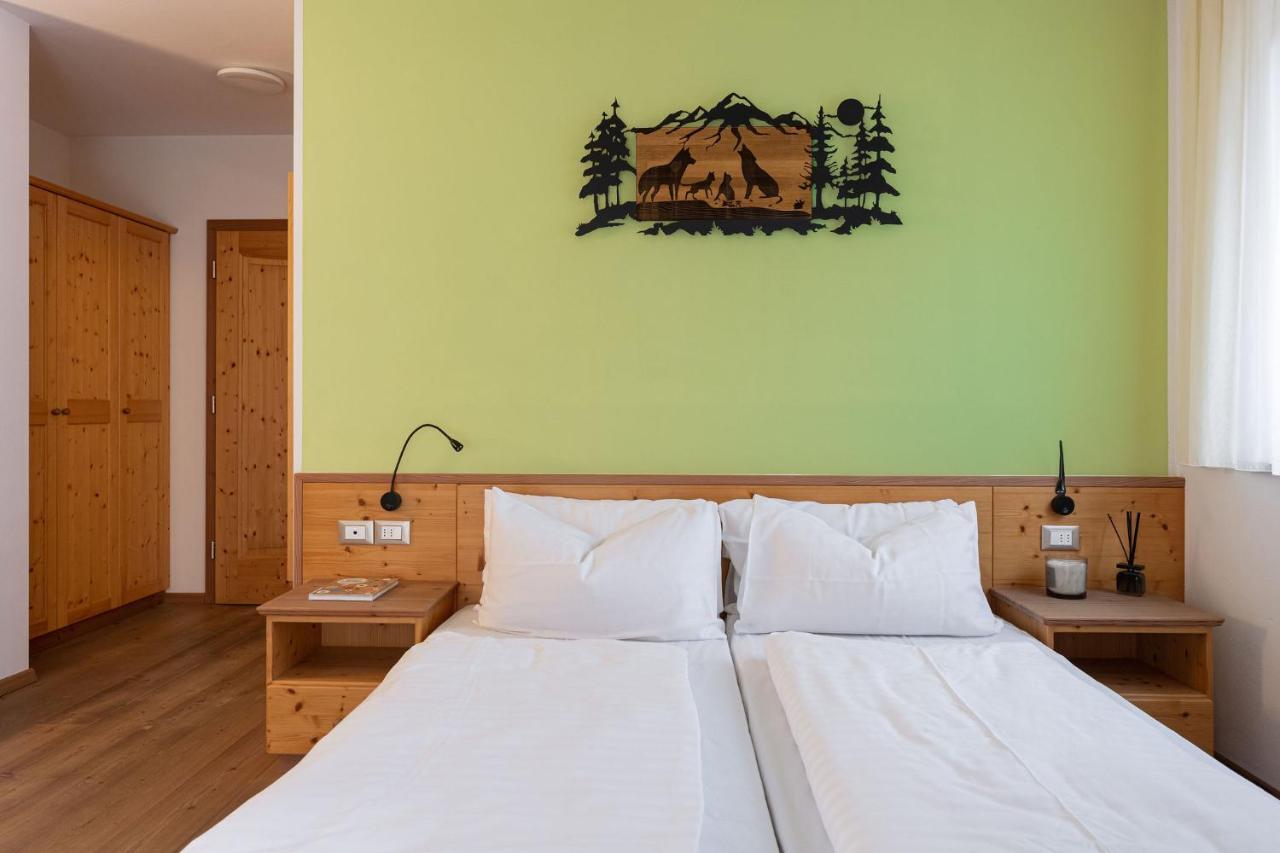 Hotel Gruenwald Salorno Exteriér fotografie